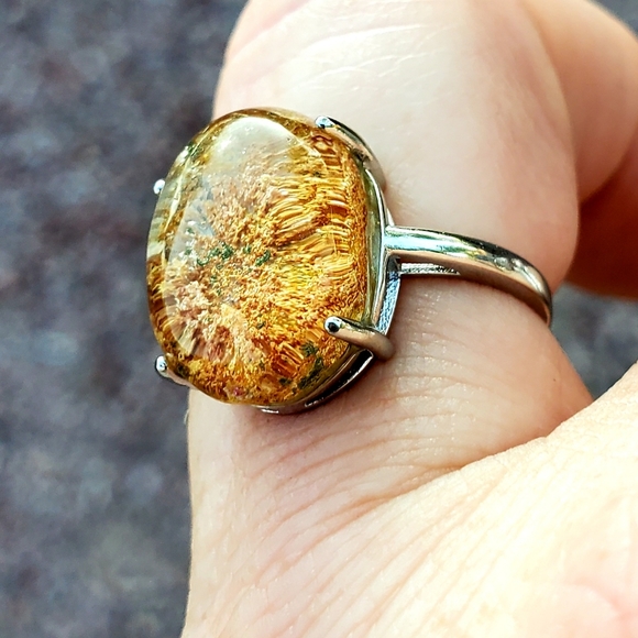 New Phantom Quartz Lodolite Adjustable Silver Ring. - Picture 8 of 13